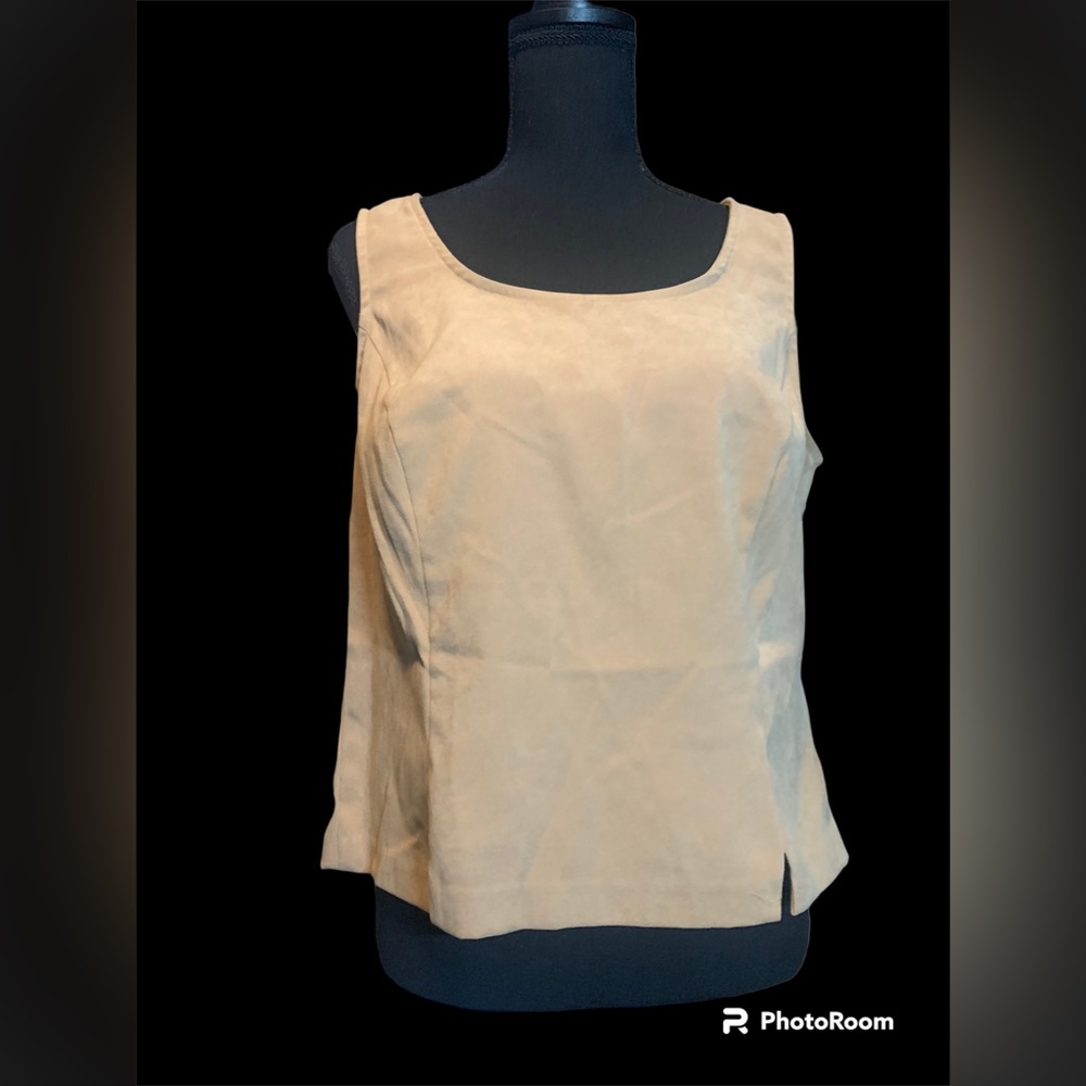 Perception NWOT Women’s Top